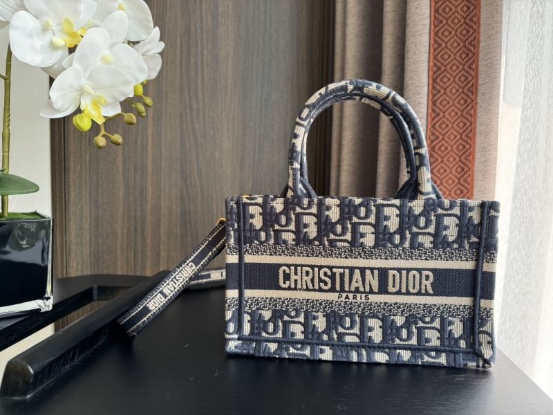 Dior Shopping Bags